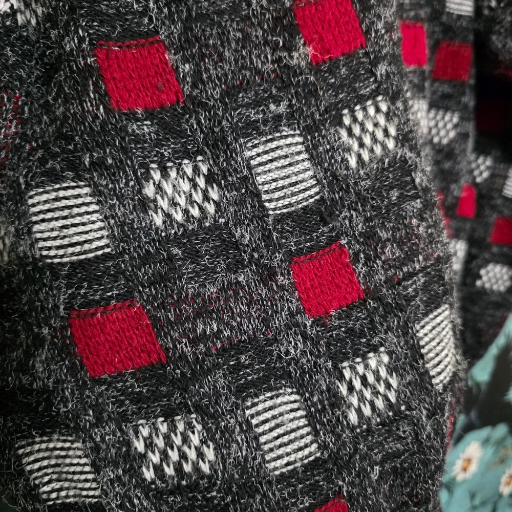 Scandia Vintage 90s Sweater Geometric Grid Red Black Fuzzy Knit Pullover USA L